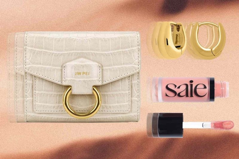The 12 Best Last-Minute Mother’s Day Gifts to Shop for $50 or Less at Amazon