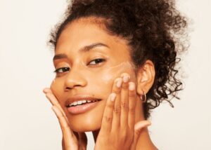 How to Layer Moisturizers Like a Pro: Experts Explain the Dos and Don’ts